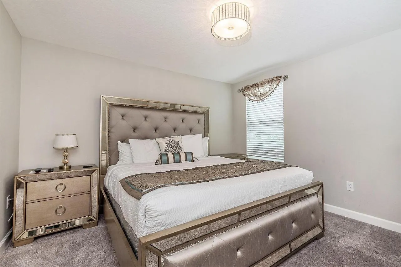 1509 Flange Drive Villa Davenport
